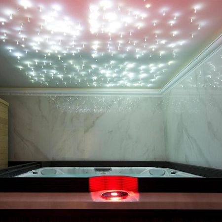 كراكوفيا Jacuzzi Spa Prestige المظهر الخارجي الصورة