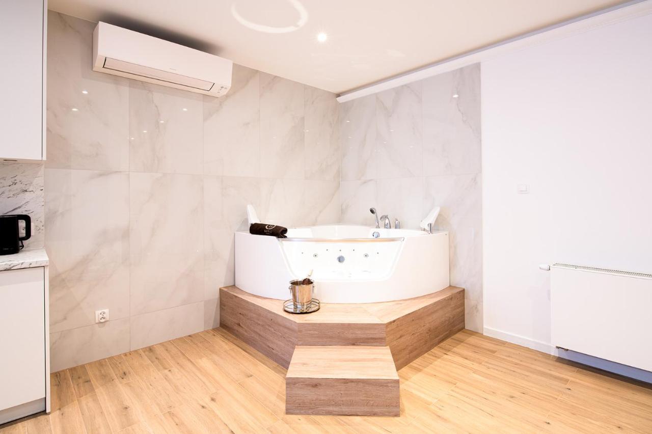 كراكوفيا Jacuzzi Spa Prestige المظهر الخارجي الصورة